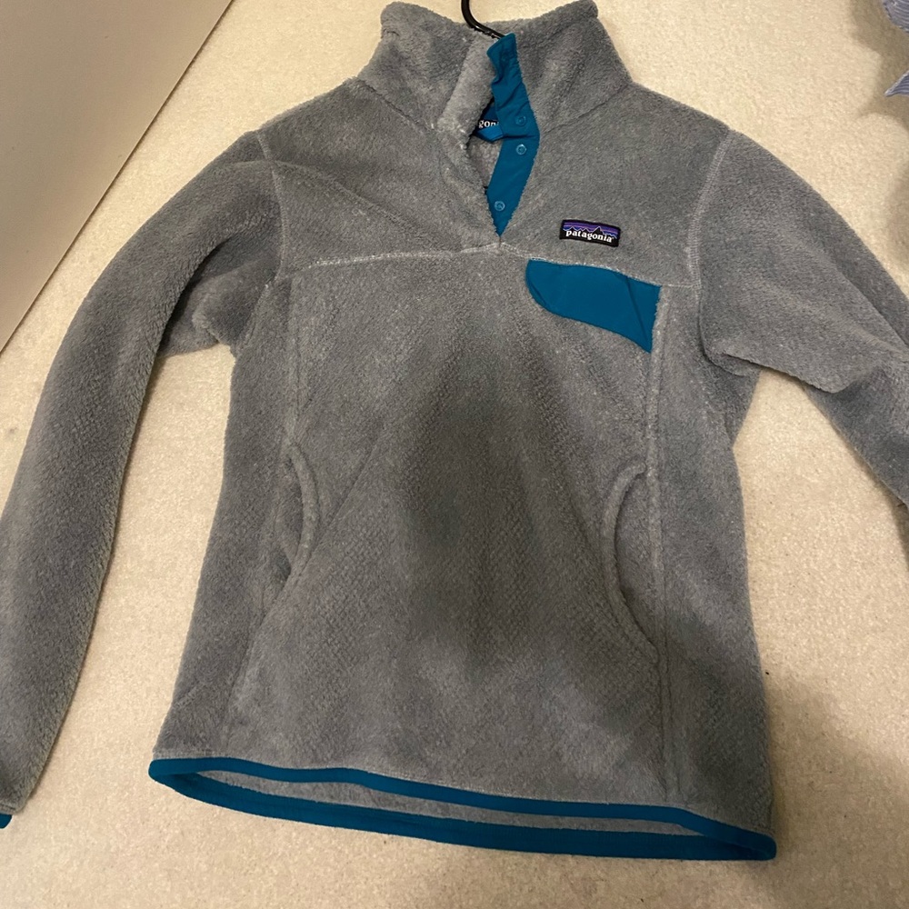 Patagonia fleece quarter zip!